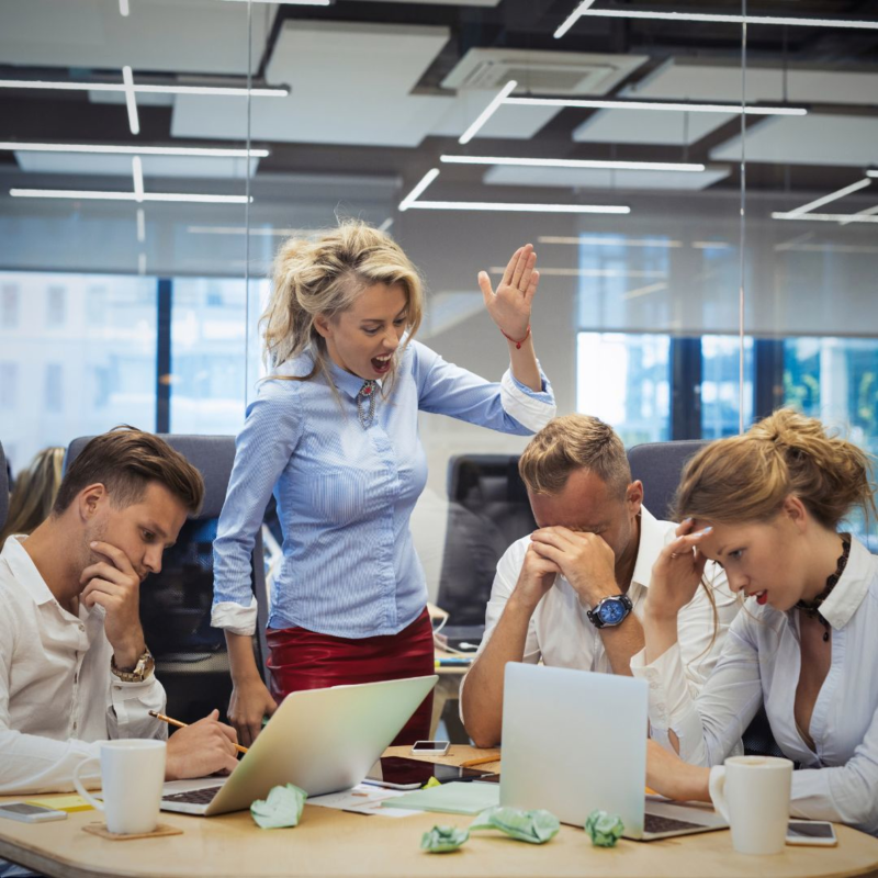 Obrázek epizody Small Talk #143 - Jak reagovat, když mě někdo seřve