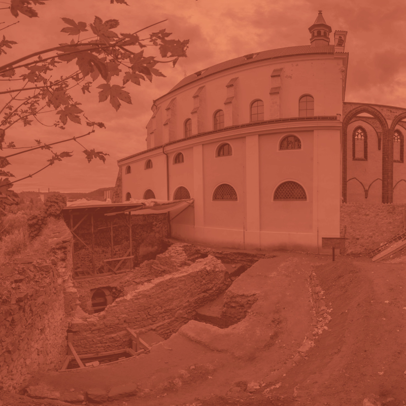 Obrázek epizody Archeologové Cymbalak a Neustupný: Objev u jeskyně sv. Prokopa nemá za posledních 30 let obdoby