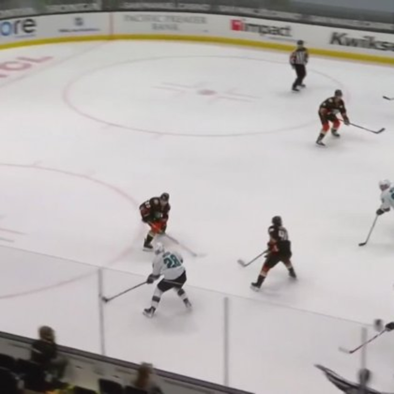 Obrázek epizody Hertl se po covidu vrátil stylově