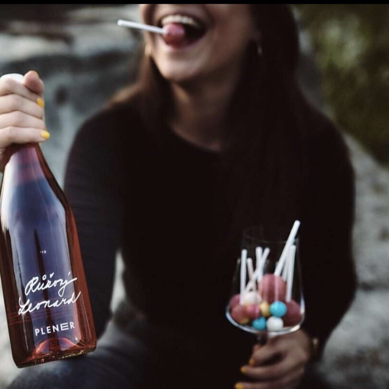 Obrázek epizody Taste of Prague Czech Podcast, Ep 54 - Dominika Cernohorská z Vinarství Plenér