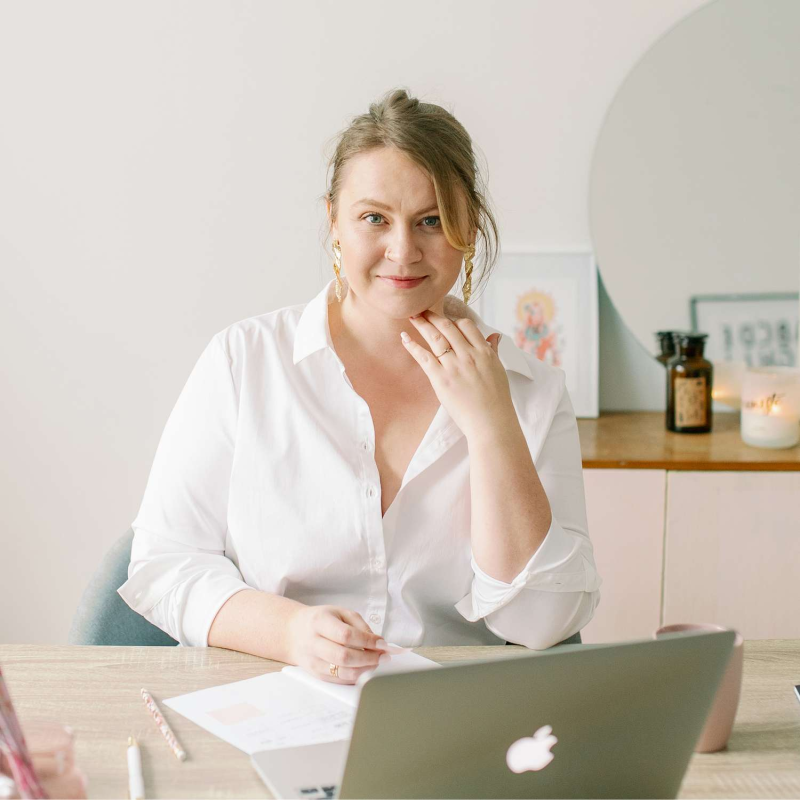 Obrázek epizody Na kafíčko s webařkou  Bárou Vláškovou