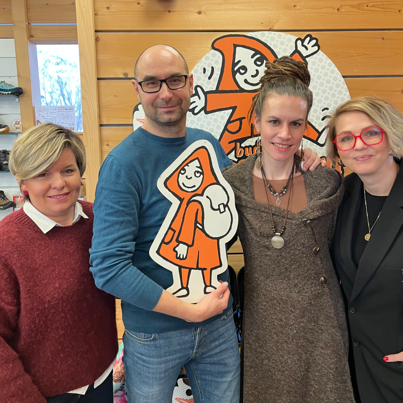 Obrázek epizody Živák z prodejny - Zátěžové deky Nidu - pohoda a klid jde koupit!