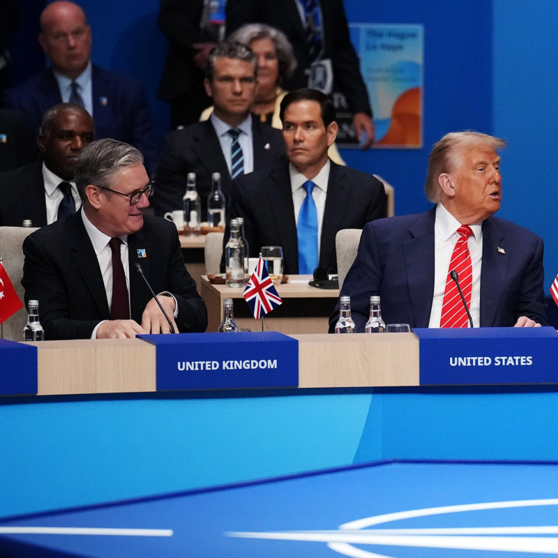 Obrázek epizody Vyšší výdaje na obranu nutně neznamenají, že si občané připlatí. Do rozpočtu na NATO se vejde leccos