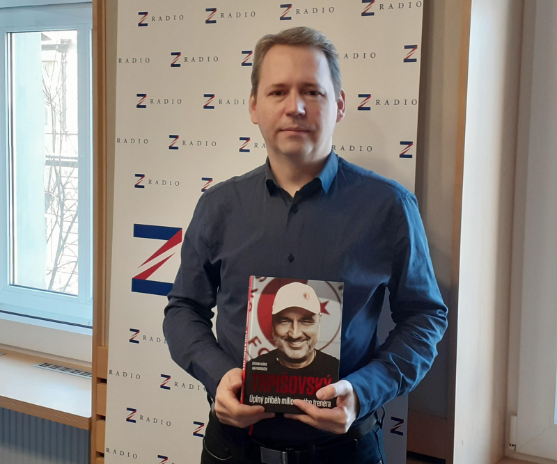 Obrázek epizody Snažili jsem se z blízka podívat i na některé mýty, které jsou kolem kariéry Jindřicha Trpišovského. Zájem Celticu Glasgow zatím spíše považuji za přání fanoušků, říká šéfreportér Sportu Štěpán Filípek