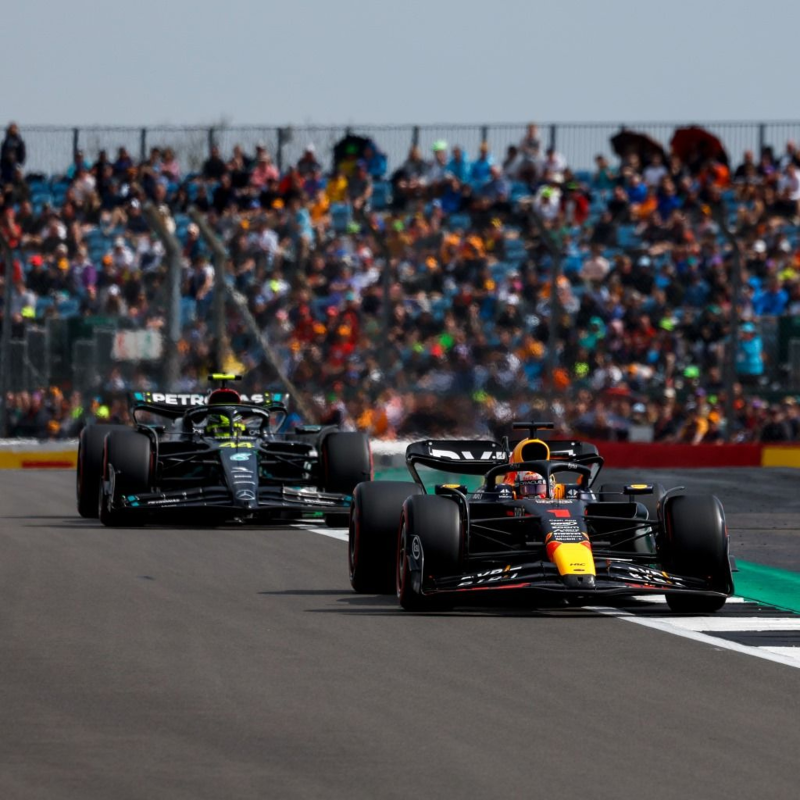 Obrázek epizody InstaPokec ze Silverstonu: Titul Red Bullu ve stavu nejvyššího ohrožení