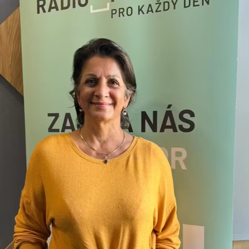 Obrázek epizody Alka Hájek: Indové milují barvy, Slunce, setkávání. Pro nás je problém setkávat se, a to mi vadí