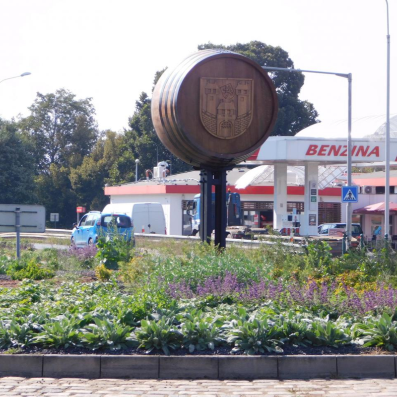 Obrázek epizody Na křižovatkách jsou sud a chmelové sloupy