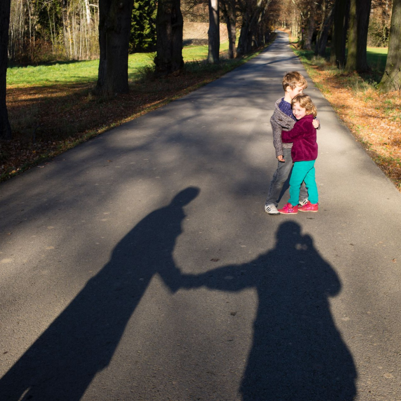 Obrázek epizody Matky potřebují alimenty pro děti, ne na kabelky. Na neplatiče ale vězení nefunguje