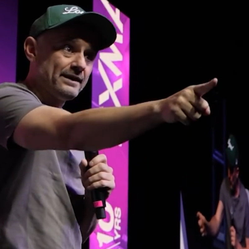 Obrázek epizody KEYNOTE: The Biggest Opportunity for Building Business in 2025