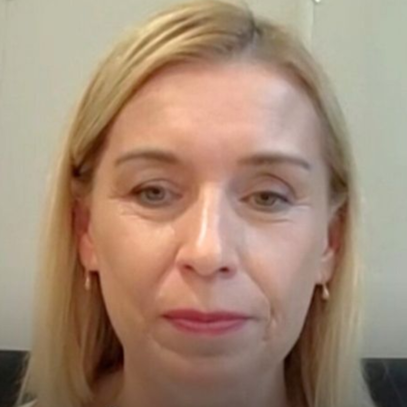 Obrázek epizody Kuloáry | Danuše Nerudová (STAN): Lidé přestávají věřit státu. K volbám musí přijít co nejvíce lidí | 18. 6. 2025