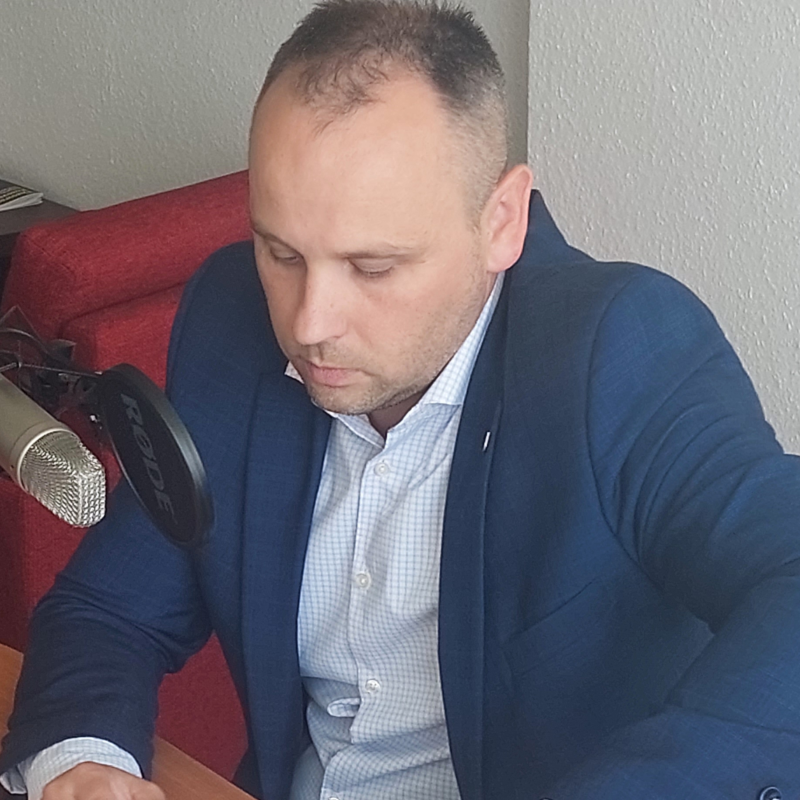 Obrázek epizody Prosadí MŽP povinné zálohování PET lahví?