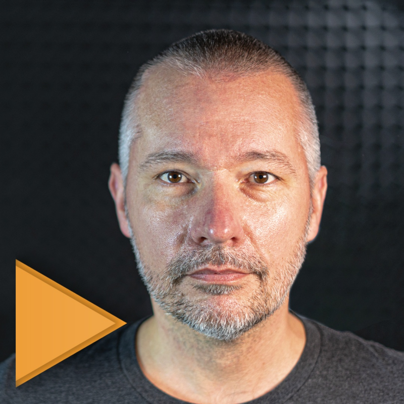 Obrázek epizody Martin Veselovský: Kajínka do DVTV pozveme, až založí politickou stranu. SPD ani komunisty nevolím