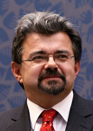 Jiří Weigl: Celý svět se nechal tím novým koronovirem zpanikařit a zastrašit. Strach se stal fenoménem dnešní doby