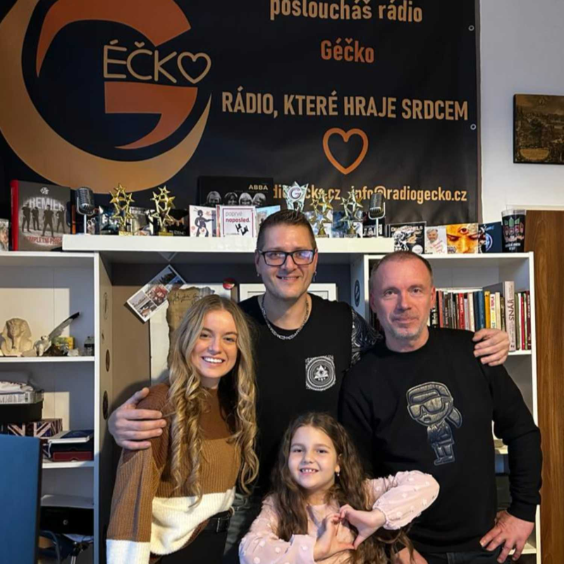 Obrázek epizody Rozhovor - Eliška Eli Zoubková & Michaela Pecháčková & Zdeněk Hrubý