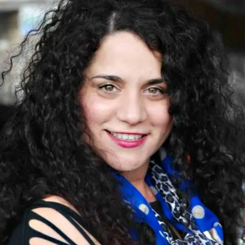 Obrázek epizody Jarmila Balážová: Nadávky a vyhrožování na sociálních sítích mezi Romy. Kam se ztrácí Paťiv?