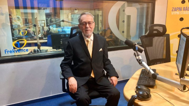 Obrázek epizody Jaroslav Bašta: Čekám odstoupení dalšího kandidáta těsně před volbami