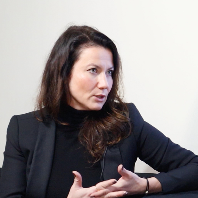 Obrázek epizody Tisícům žen ročně diagnostikujeme karcinom prsu, úmrtnost v populaci ale klesá, říká onkoložka