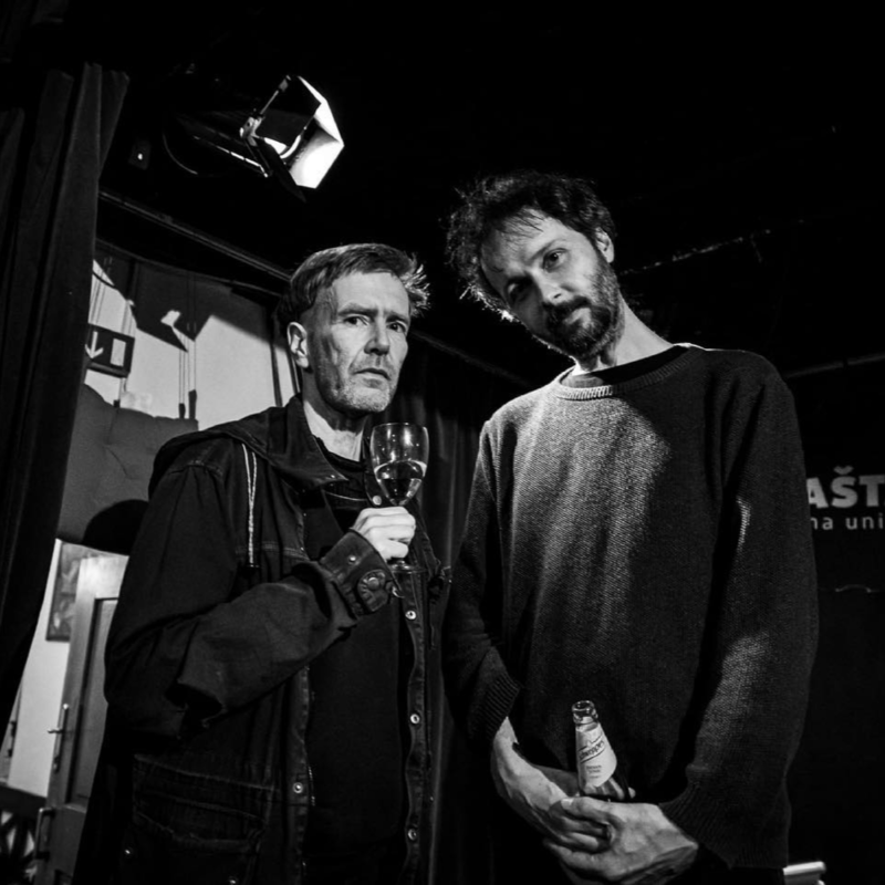 Obrázek epizody Martin Kyšperský dělá koláže a Petr Marek se těší koupání v Dunaji