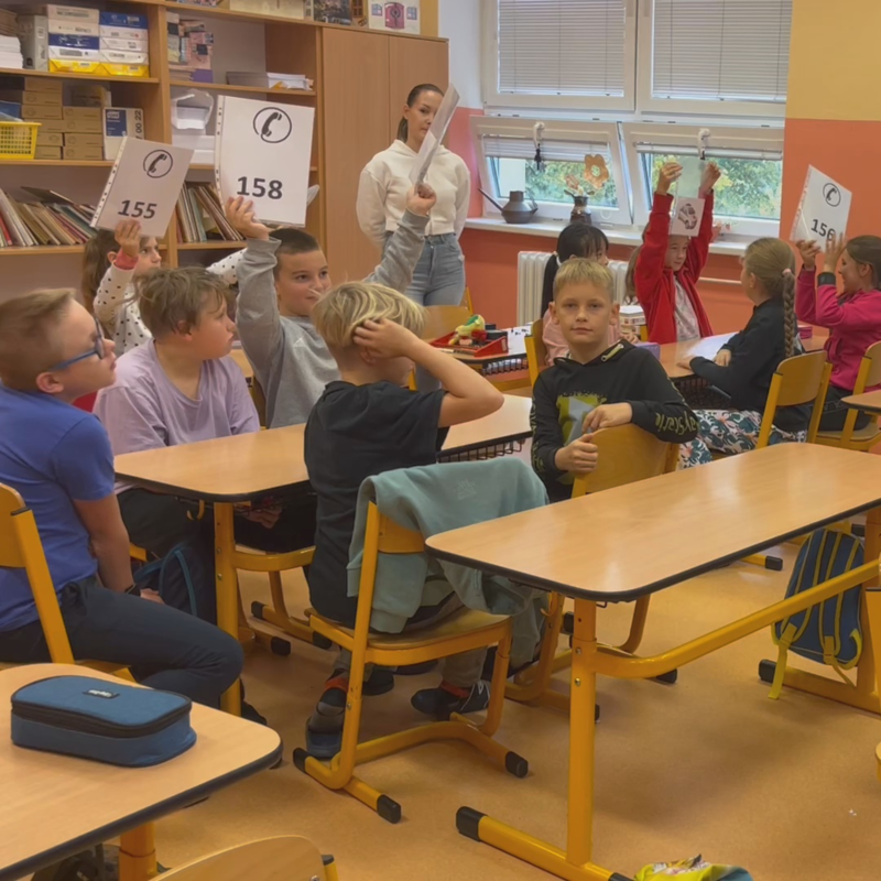 Obrázek epizody Den prevence se uskutečnil na mostecké 10. základní škole v ulici Zdeňka Štěpánka.