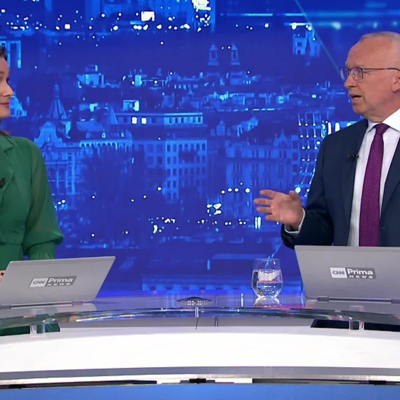 Obrázek epizody Macron dostal facku (zdroj: CNN Prima NEWS)