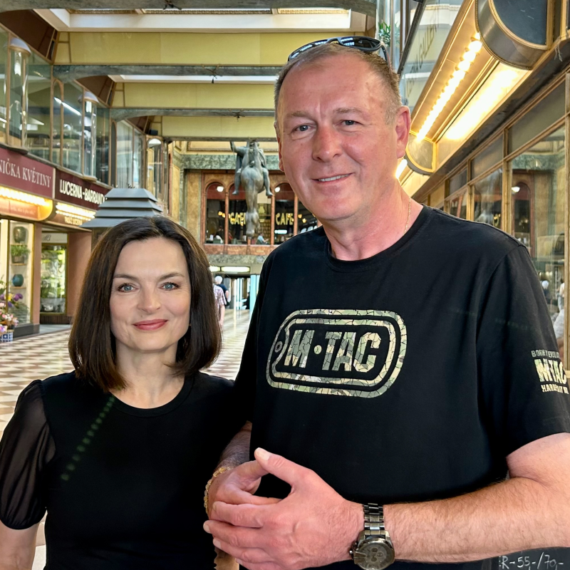 Obrázek epizody Martin Dorazín: Ruské společnosti víc vadí vypínání internetu, než padlí vojáci