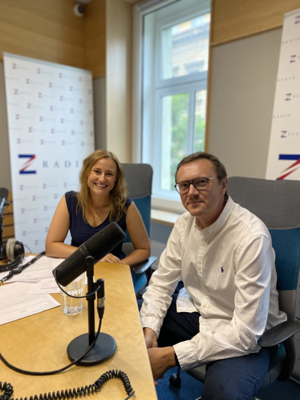 Obrázek epizody Česká vlajka má hromadu problémů, říká přední český průmyslový designér Petr Novague