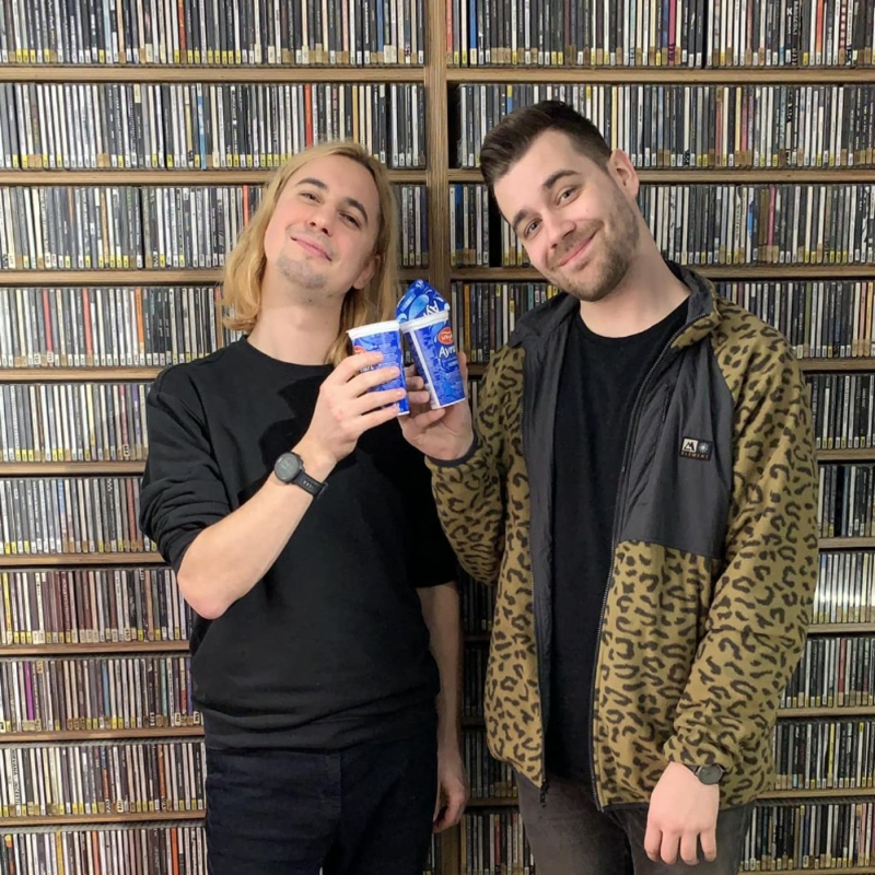 Obrázek epizody Reflektor #200: Jubilejní přípitek jogurtovým nápojem