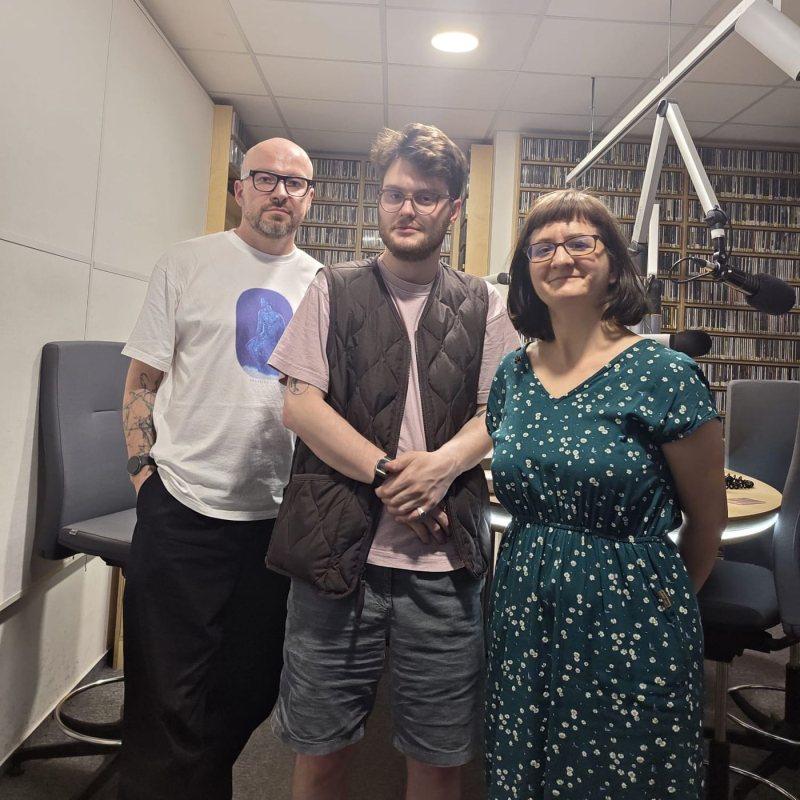 Obrázek epizody Odvážné palce 4/6/2026 Cannes 2026, Backrooms, Posedlost, Hokum, Pět švestek, Malá Amélie, Poloviční muž a taky divadlo!