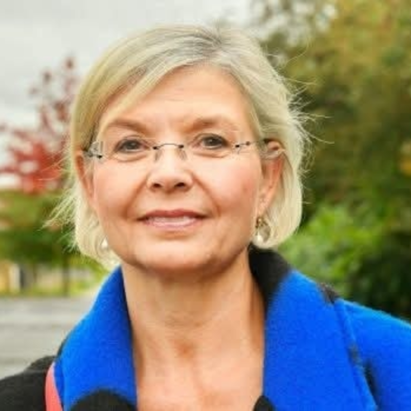 Obrázek epizody Senátorka Daniela Kovářová: Výdaje na zbrojení by měly jít na sociální věci, především děti a seniory