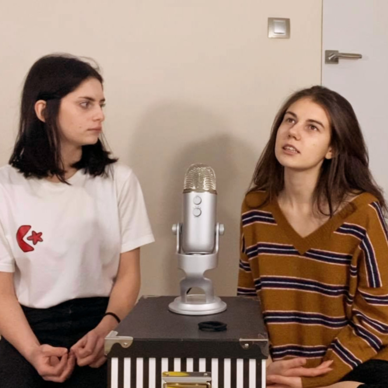 Obrázek epizody #10 Naše zkušenost s Tinderem a seznamováním