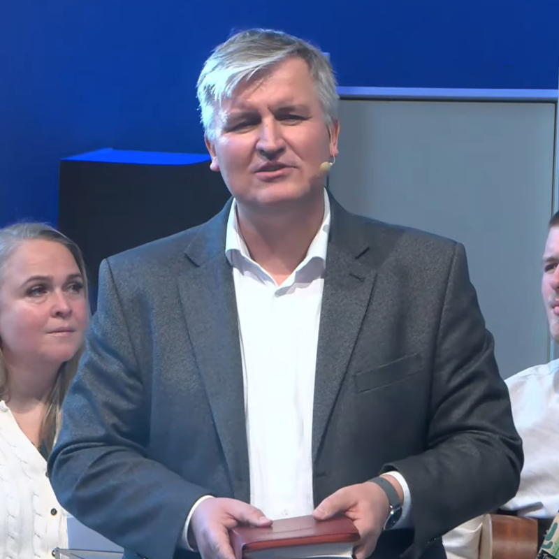 Obrázek epizody Václav Vondrášek • Kdo má koho v hrsti?