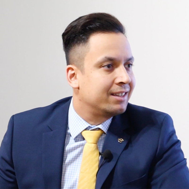 Obrázek epizody Euro je pro nás výhodnější než koruna. Vlády zanedbaly diskuzi, říká iniciátor petice