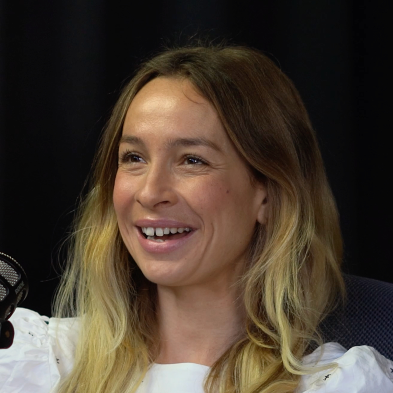 Obrázek epizody #27 Štěstí, životní poslání a síla dobrých činů – Veronika Žďárský Pospíšilová