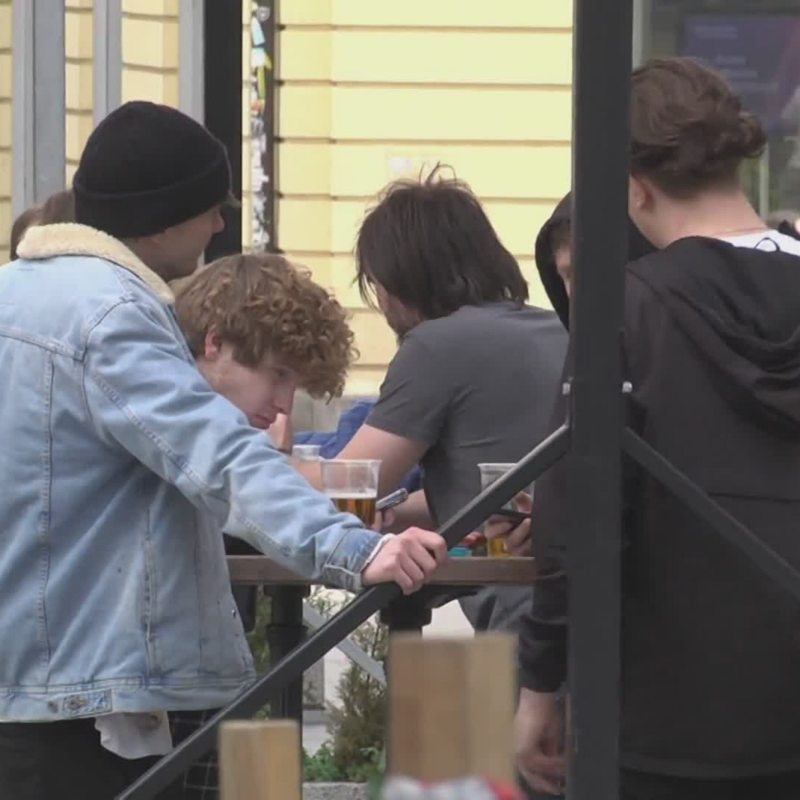 Obrázek epizody Otevřou se zahrádky hospod? (zdroj: CNN Prima NEWS)