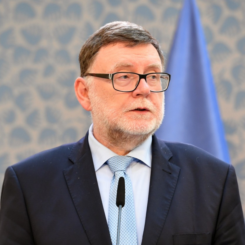 Obrázek epizody Malé školy v ohrožení? Stanjura je chce sloučit nebo zrušit