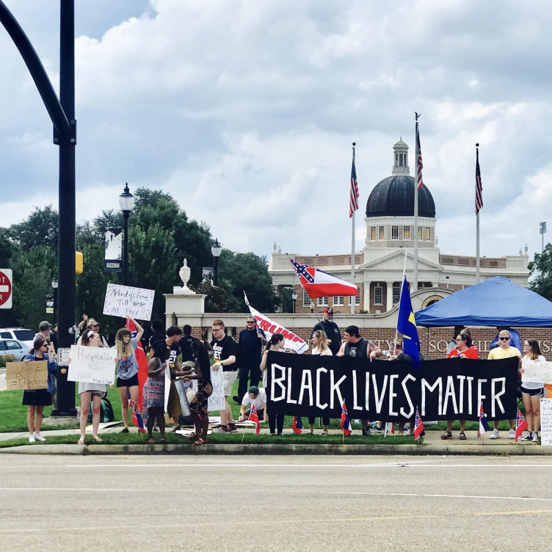 Obrázek epizody The Flag and the Fury
