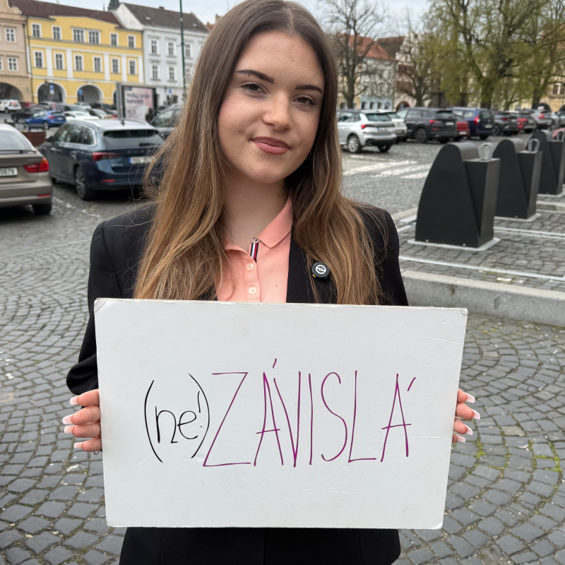 Obrázek epizody 110.díl (ne!)ZÁVISLÁ: Pacientka dětské psychiatrie Veronika o anorexii a sebepoškozování