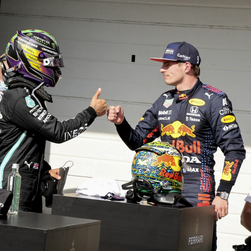 Obrázek epizody Brazilský InstaPokec: Tajemství zázračné rychlosti Mercedesu