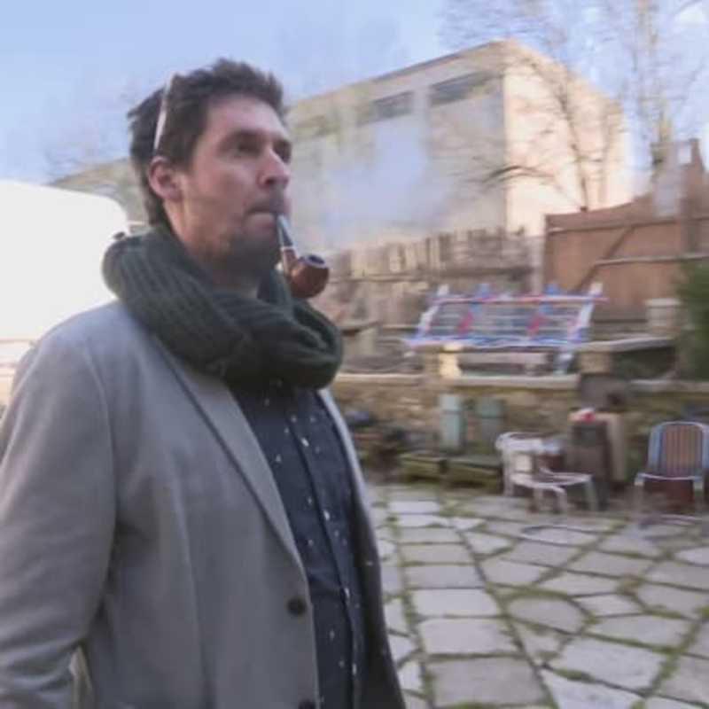 Obrázek epizody VETEŠNÍK PAVEL KUŘE V TIŽIVÉ SITUACI