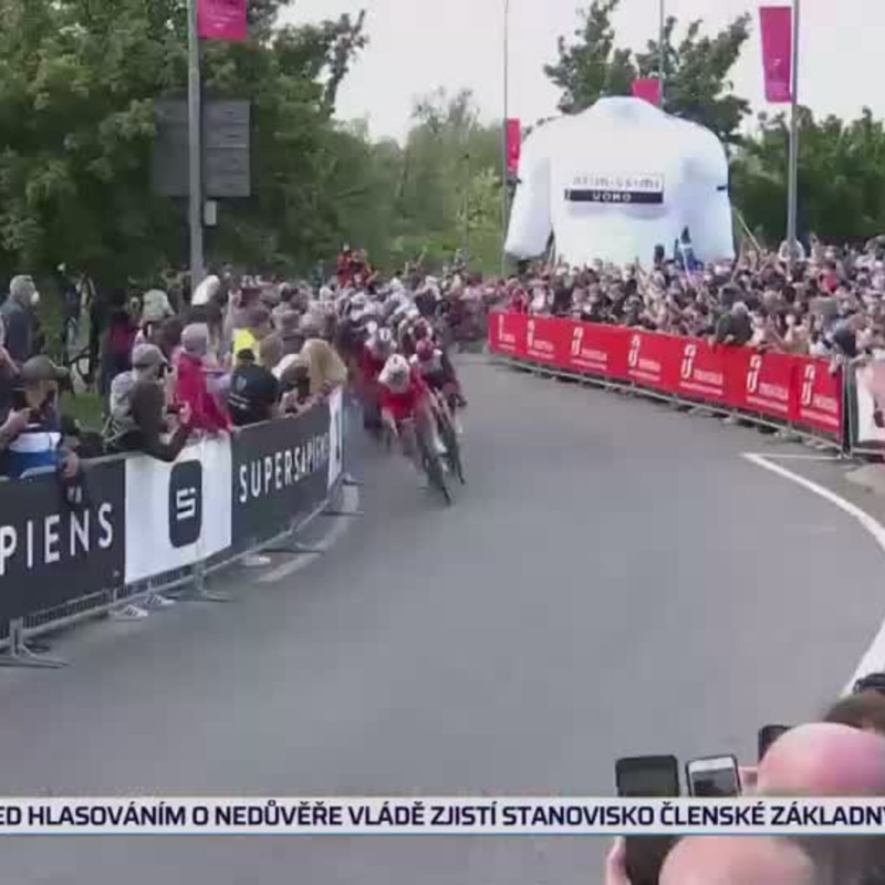 Obrázek epizody Nehody na Giro d´Italia (zdroj: CNN Prima NEWS)