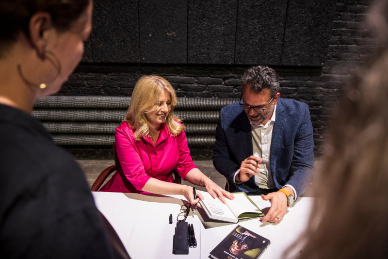 Obrázek epizody Čaputová: Když cítíte, že by vás svěřená moc mohla deformovat, je fér to říct a skončit