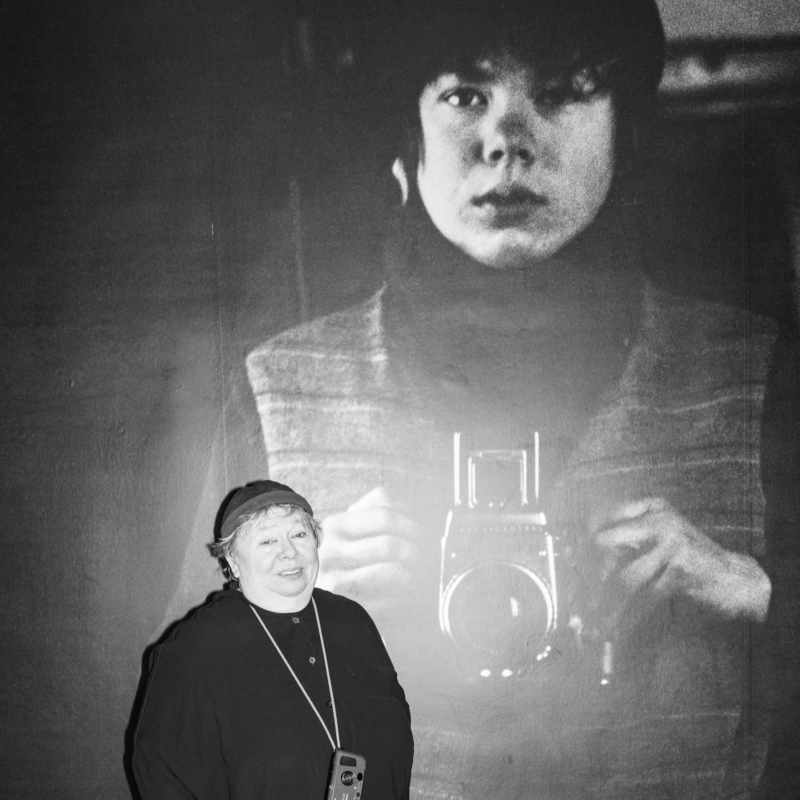 Obrázek epizody Poslat Ještě nejsem, kým chci být na Oscary je dobré rozhodnutí. Má šanci zaujmout formou i příběhem Jarcovjákové jako umělkyně i ženy