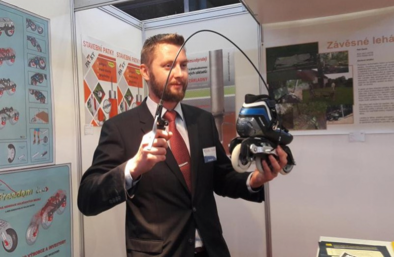 Obrázek epizody Předseda Českého svazu vynálezců a zlepšovatelů Lukáš Zmeškal: Dnes už jsou vynálezy týmovou prací.