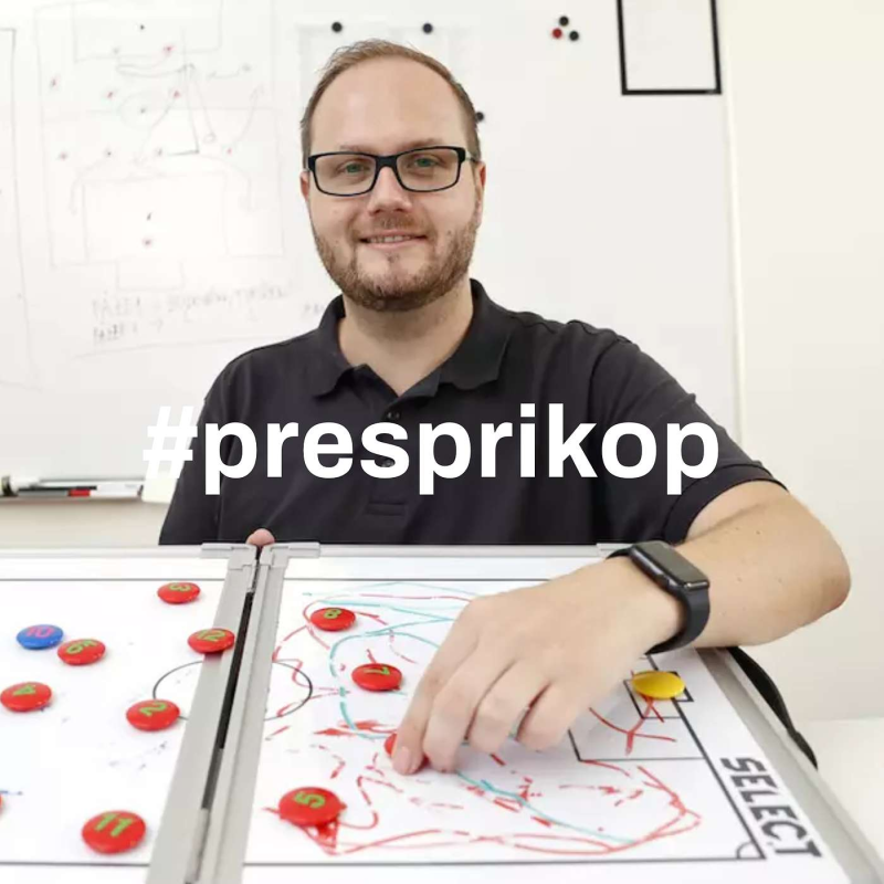 Obrázek epizody „Zlatý míč pro Messiho je zasloužený, big data změní fotbal“ – J. Dobiáš