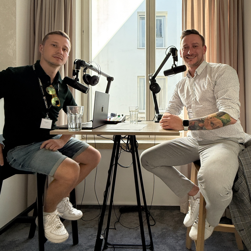 Obrázek epizody Digitální identita a nové triky podvodníků ve světě financí s Petrem Šichem z LexisNexis Risk Solutions