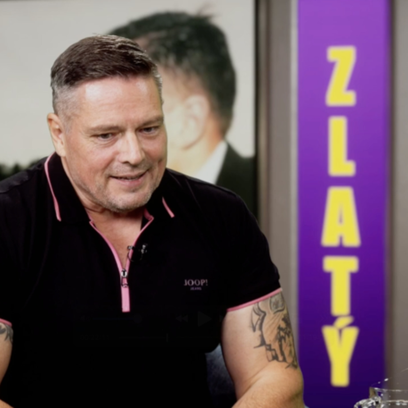 Obrázek epizody Bodyguard Roman Anton: Arnold je pohodář, Jackson byl tichý ale profík, s Madonnou jsem si nesedl. Hlídal i Lungrena, Gotta, Bílou, Albrightovou. Přestřelky mě neminuly.