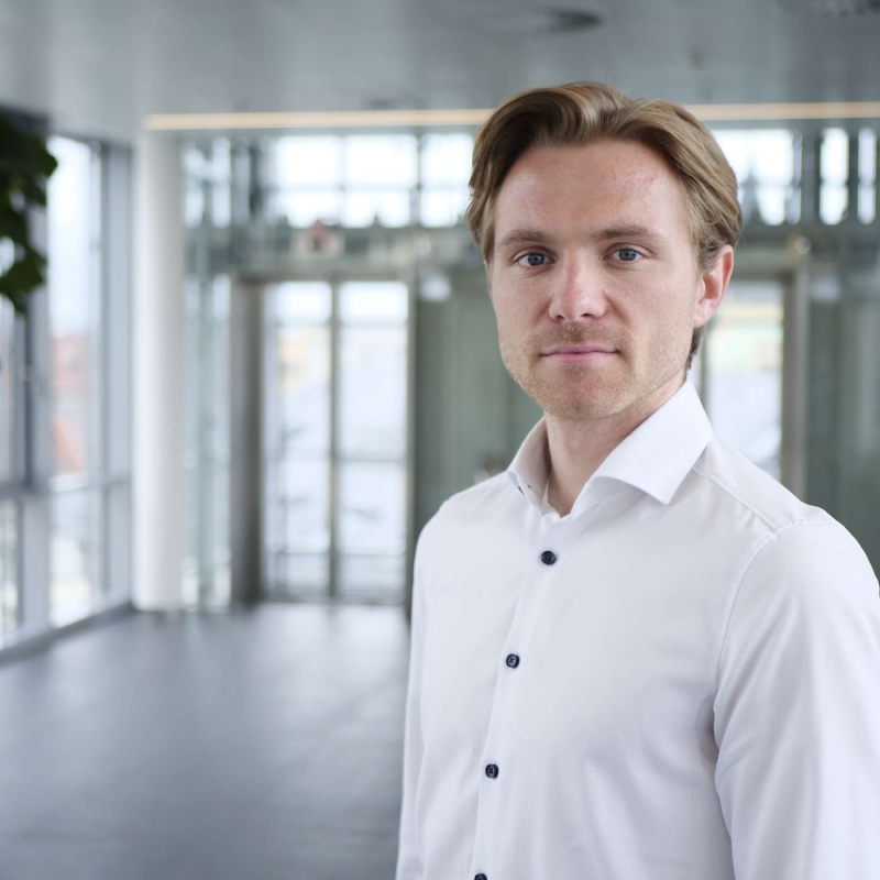 Obrázek epizody Štěpán Hájek (XTB): Očekávání na trhu jsou vysoká a ekonomika je odolná, ceny odrážejí optimistický scénář. Má smysl sledovat výnosy amerických dluhopisů