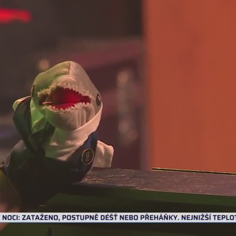 Obrázek epizody Adolfeen premiéra (zdroj: CNN Prima NEWS)