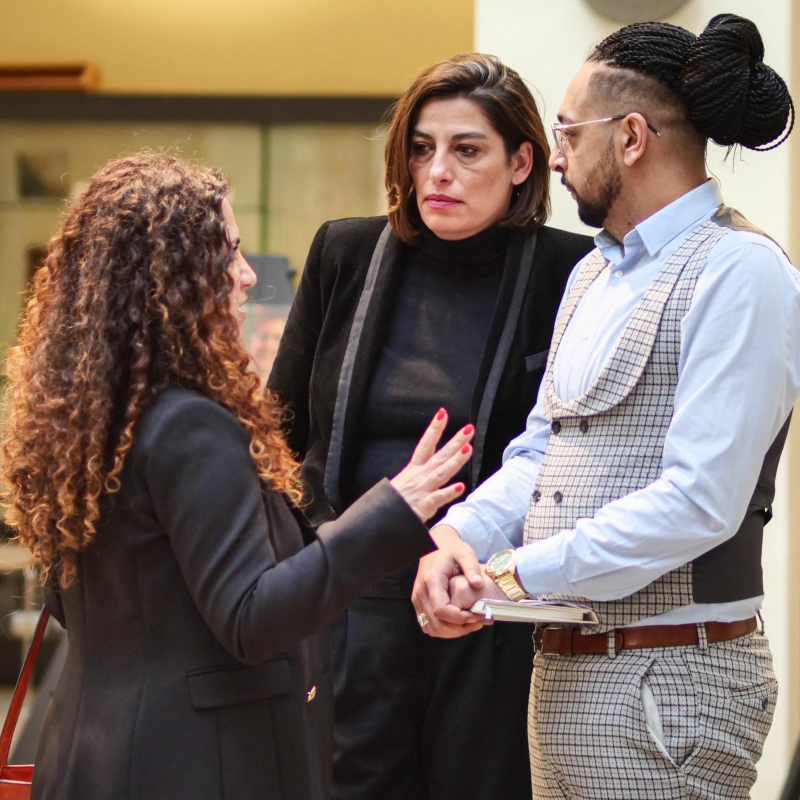 Obrázek epizody ZÁZNAM: Panelová diskuze Romové v demokracii v Poslanecké sněmovně Parlamentu ČR