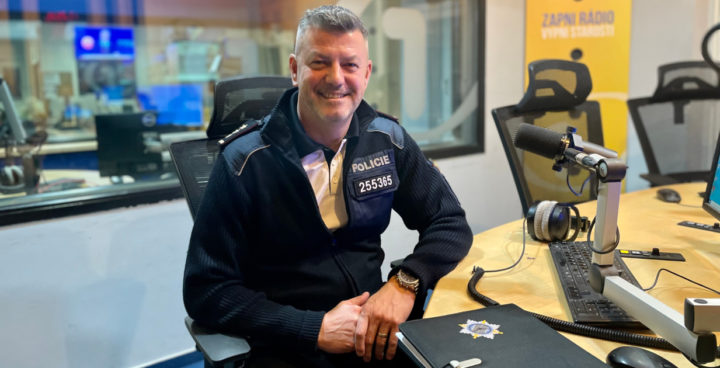 Obrázek epizody Jiří Zlý: Na dálnici se primárně jezdí vpravo!